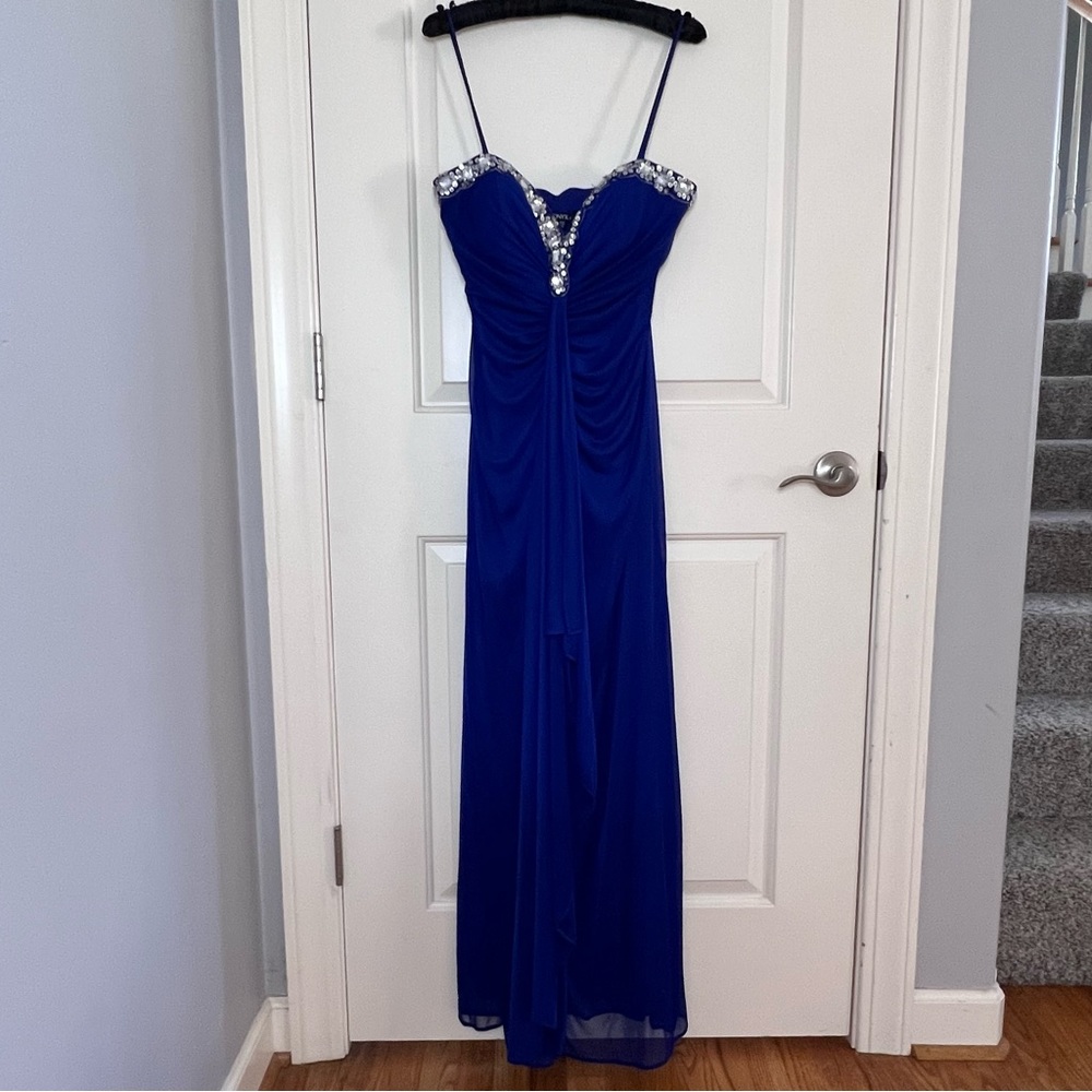 ONYX Nite Blue Embellished floor length dress size 10. Prom, formal.